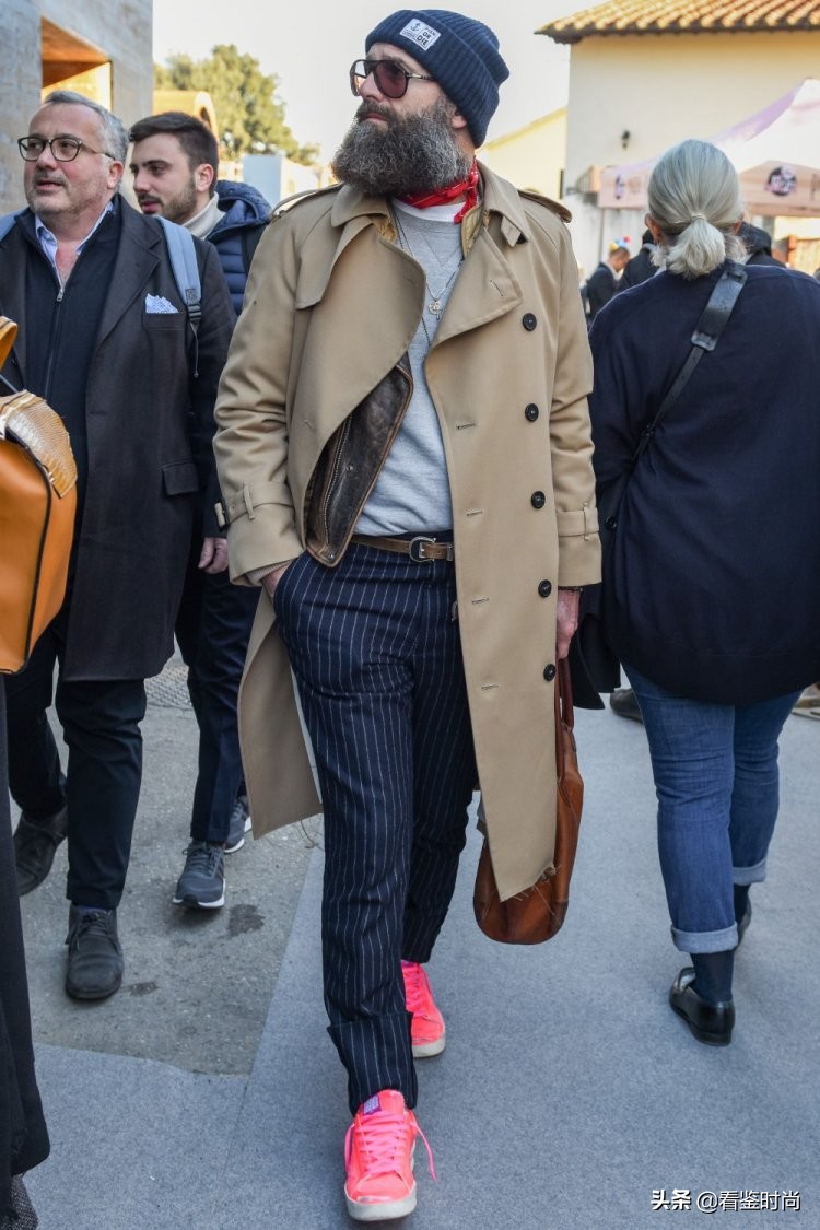 男士风衣如何穿保暖又时尚,2020年最流行的男士风衣