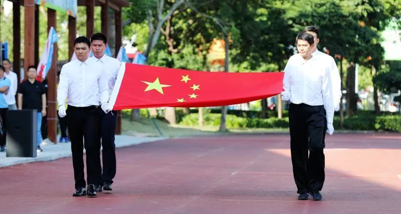 青岛校园足球联赛开幕,中小学校园足球联赛开幕