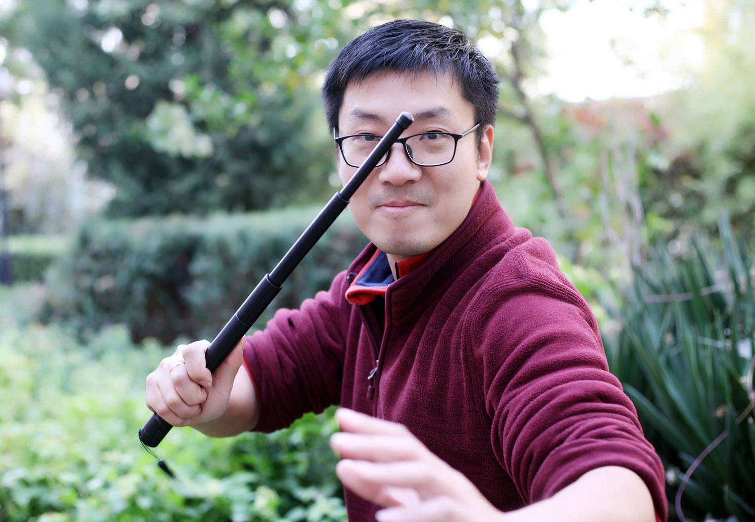 纳拓雷电电弧防身测评,纳拓雷电安全求生棒使用教程