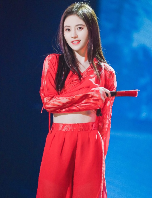 四千年美女鞠婧祎古装精美图片,四千年鞠婧祎眼神魅惑