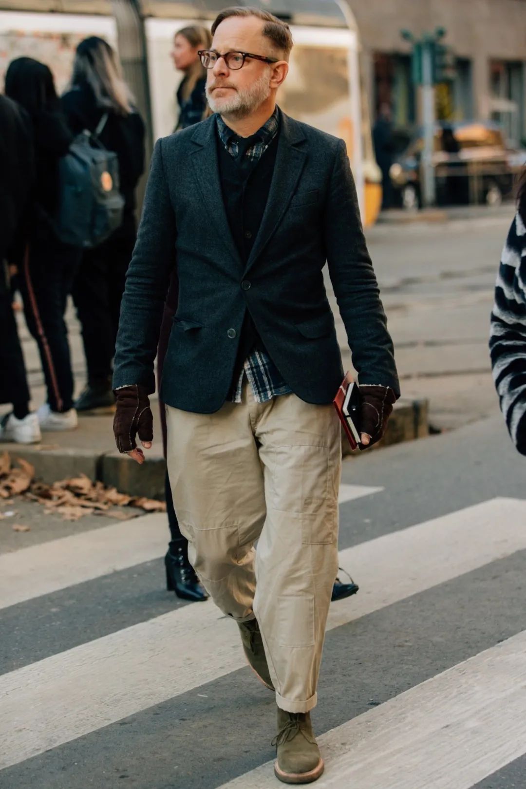 西装穿搭男人高级感,西装穿搭男生比较壮