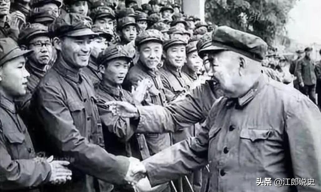 1948年，潍县百姓写信求解放军替他们*仇报**，*世友许**：不惜一切代价