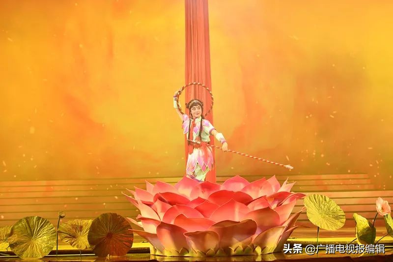 小康幸福年梨园颂新篇——《2020春节戏曲晚会》今晚首播