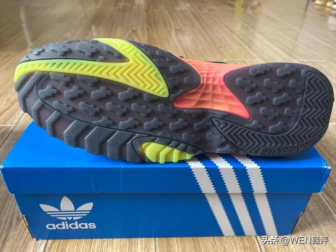 yeezy700,yeezyboost700值得入手