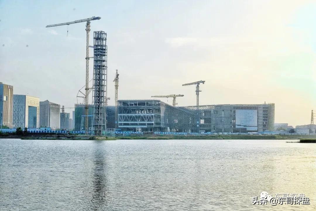 不输北龙湖顶豪,白沙已交付社区的NO.1到底长什么样?