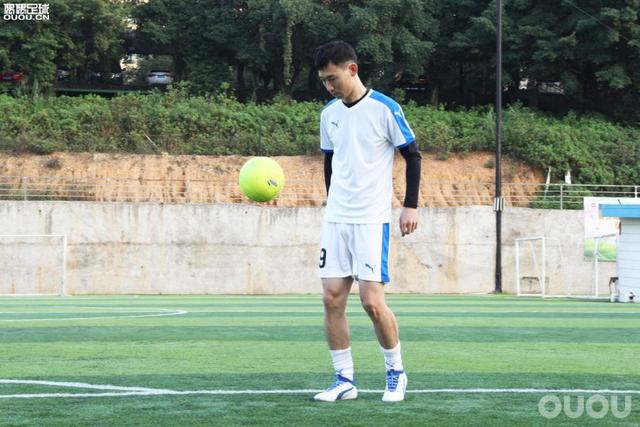 AG更适合大众!PUMAevoTOUCHProFGvsAG