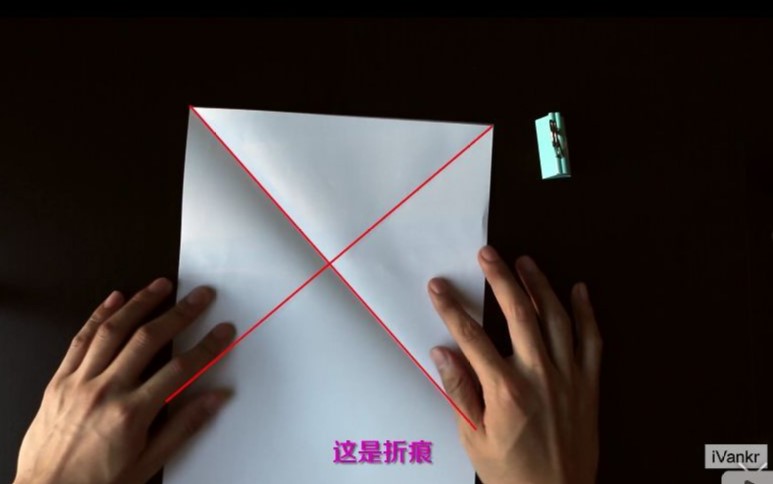 纸飞机为什么是哈口气,纸飞机哈气声音