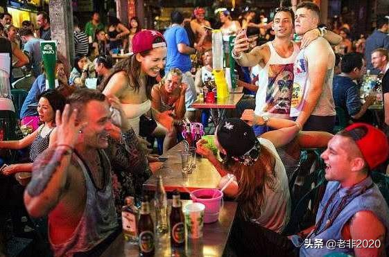 欧*男美**人把泰国当天堂,发达的“色情产业”却并非首要原因