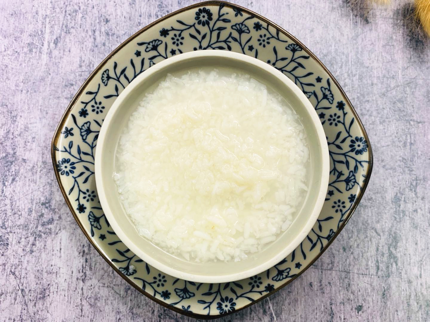 米酒怎样才正宗,米酒不用糯米的家常做法