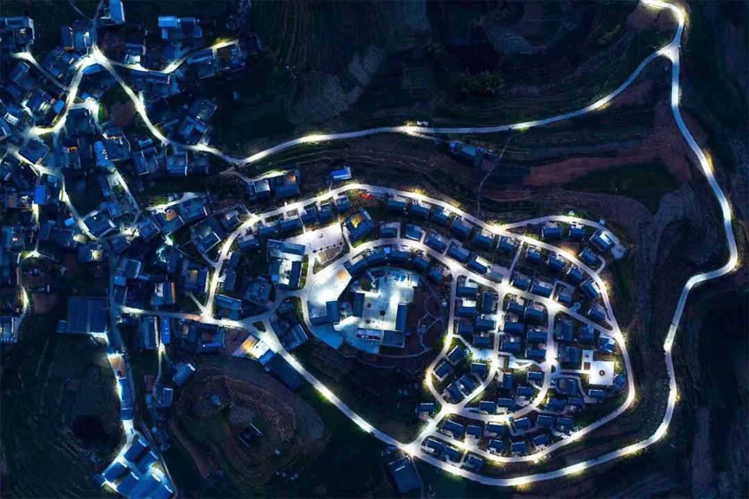 这是一个充满生机的公园怎么说,这是一个充满生机的国度朗诵