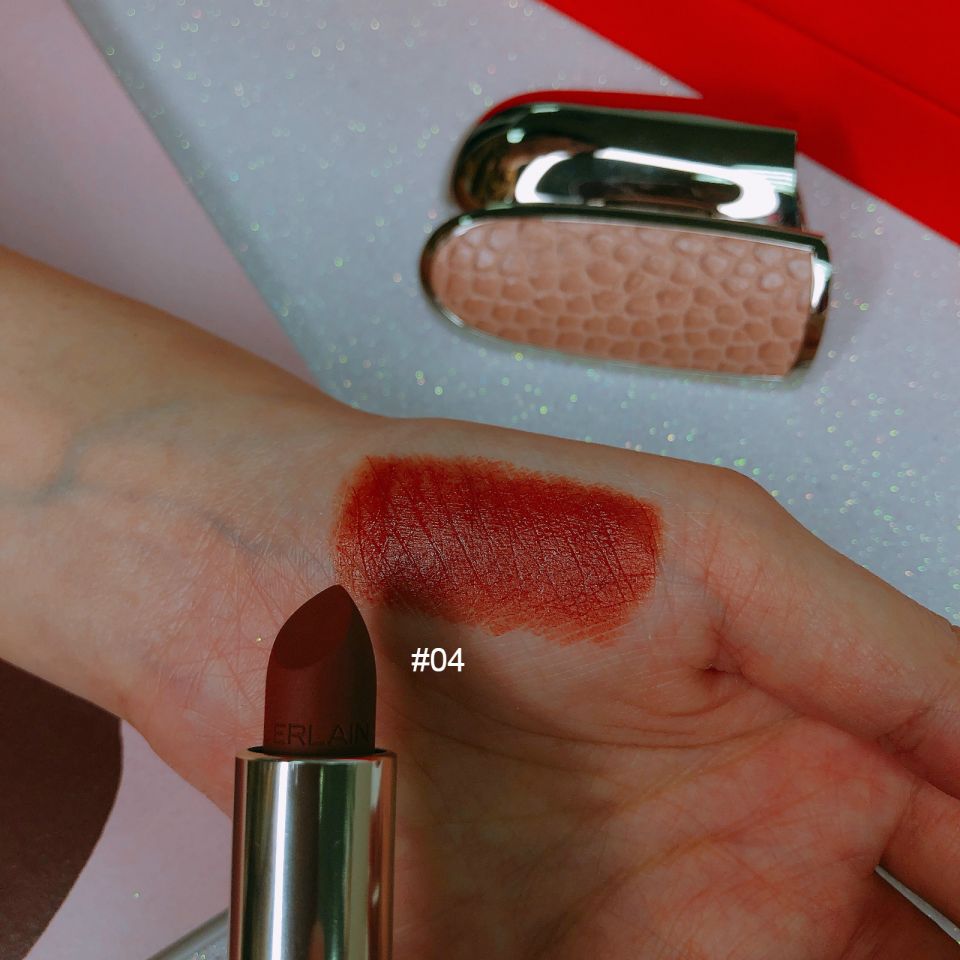 娇兰臻彩宝石唇膏外壳樱花限定,娇兰蜜吻润唇膏试色