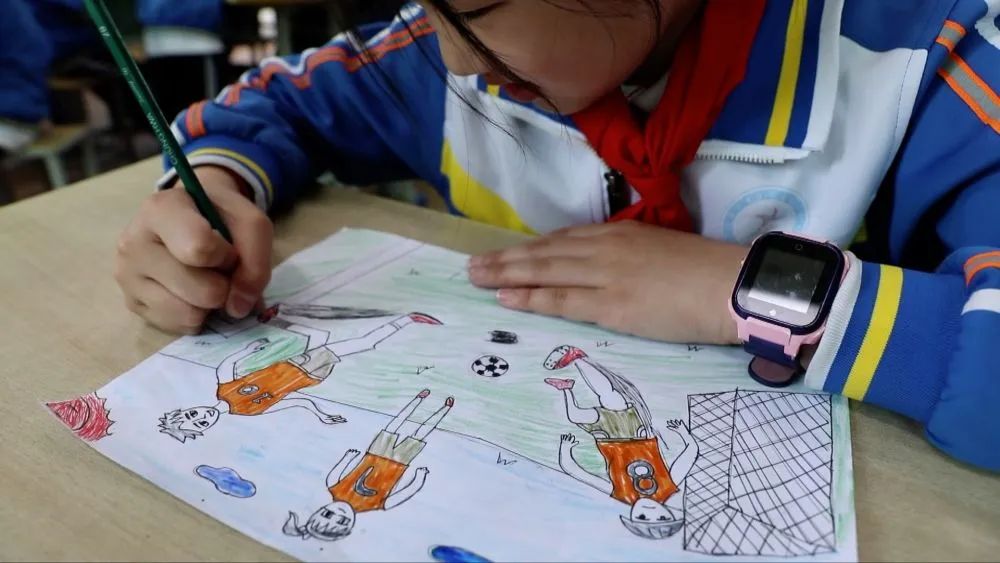 春天的画儿童燕子,春天的画儿童绘本