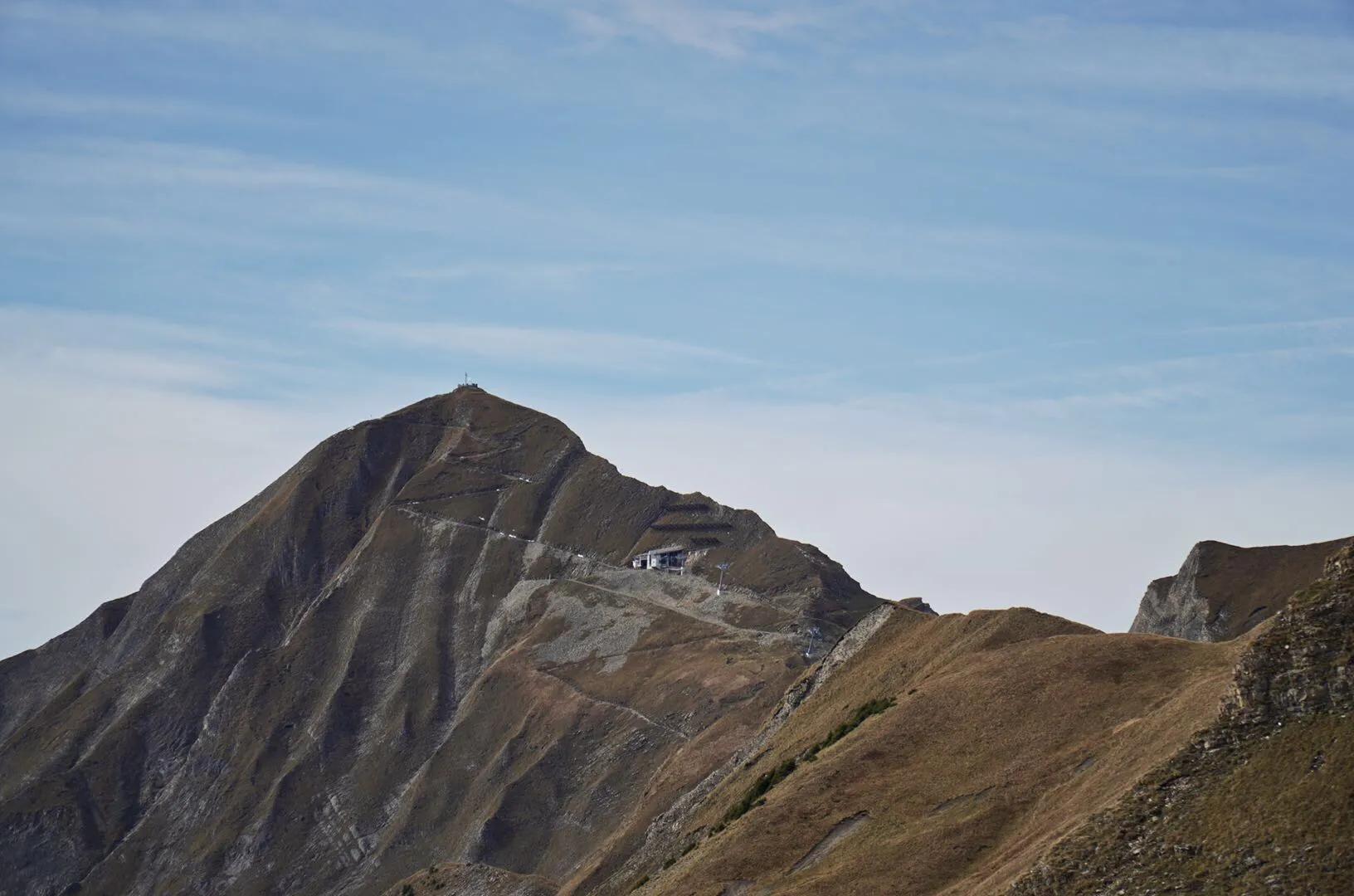 瑞士少女峰旅游详细攻略,四姑娘山徒步路线免费推荐