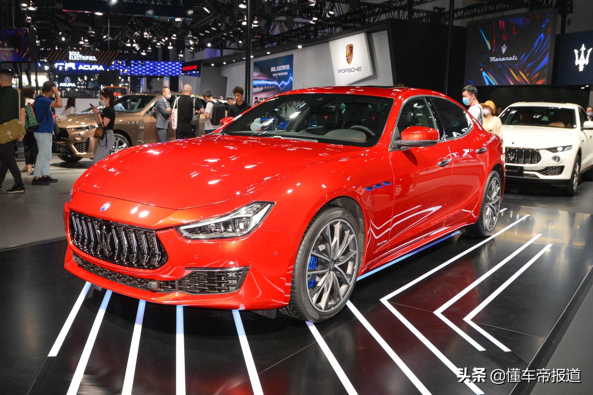 玛莎拉蒂ghibli3.0t试驾,玛莎拉蒂ghibli四缸六缸声浪对比