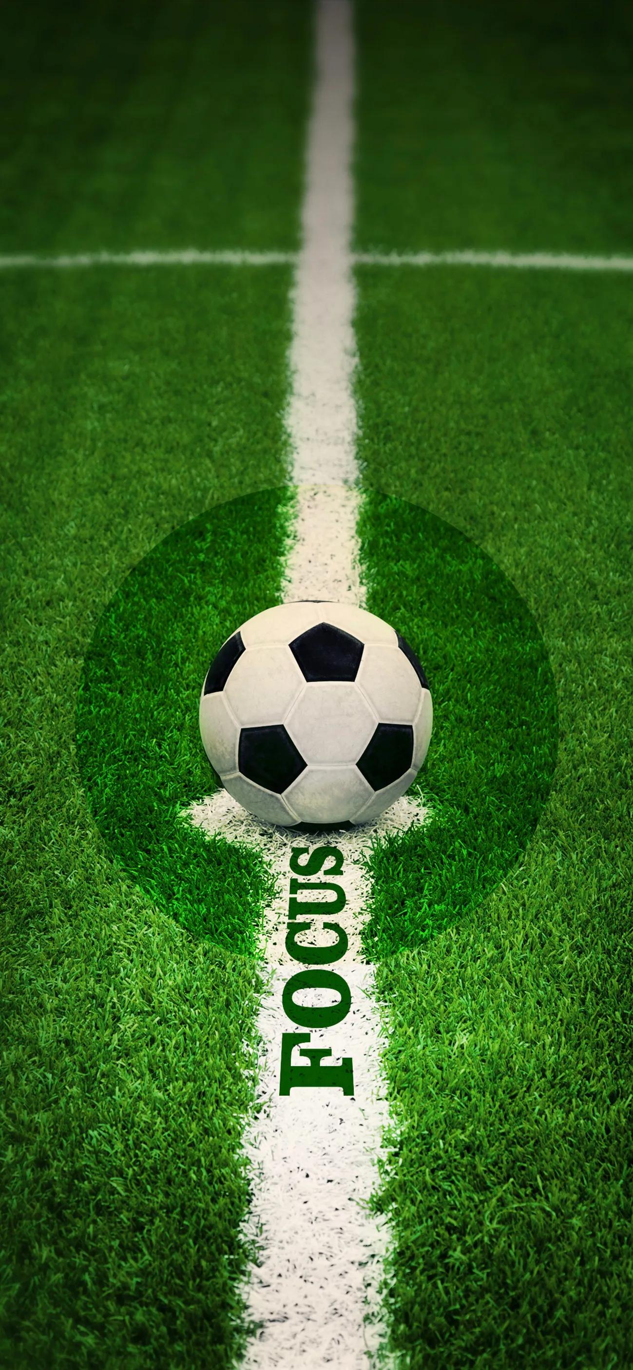 足球壁纸4k超清全面屏c罗,iphone13足球壁纸全面屏