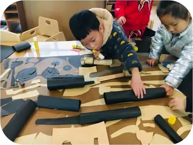 幼儿园生成课程案例,幼儿园关于纸的课程