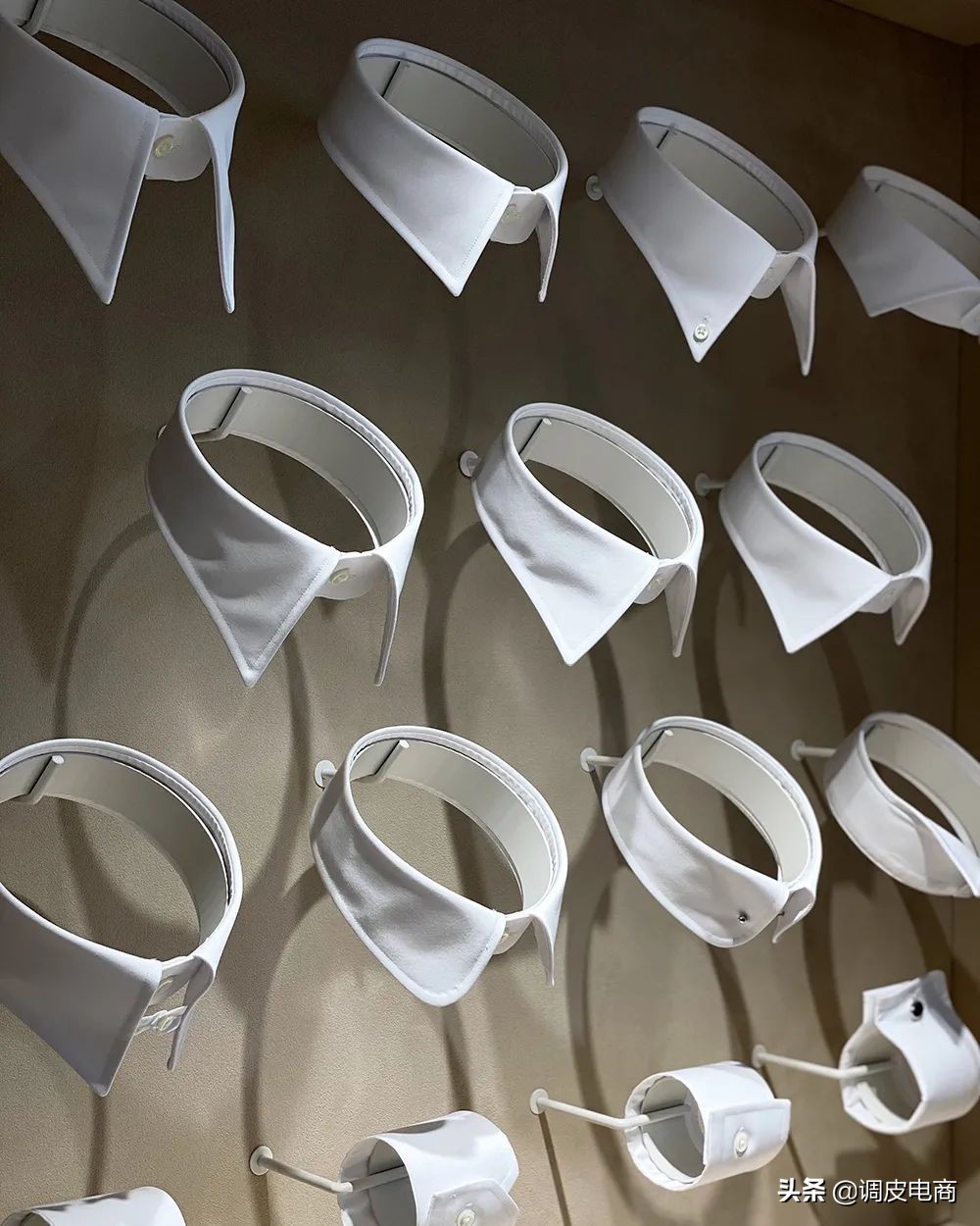 日本百年企业KASHIYAMA天猫开店，据说能提供9亿多种版型组合