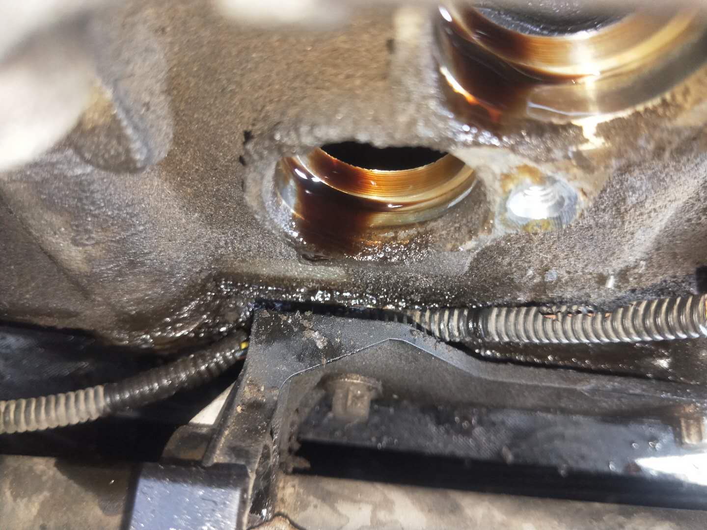 宝马发动机漏油维修,宝马发动机漏油的终极解决方案