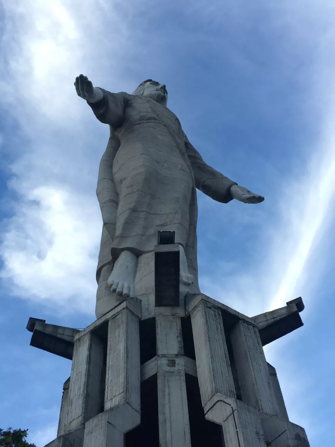 翻译专业就业前景待遇,现在翻译的就业前景怎么样