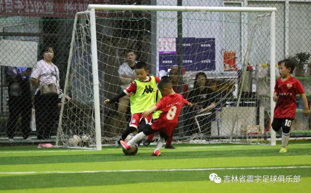 快乐童年,足球相伴!——震宇足球俱乐部“超级比赛日”精彩瞬间