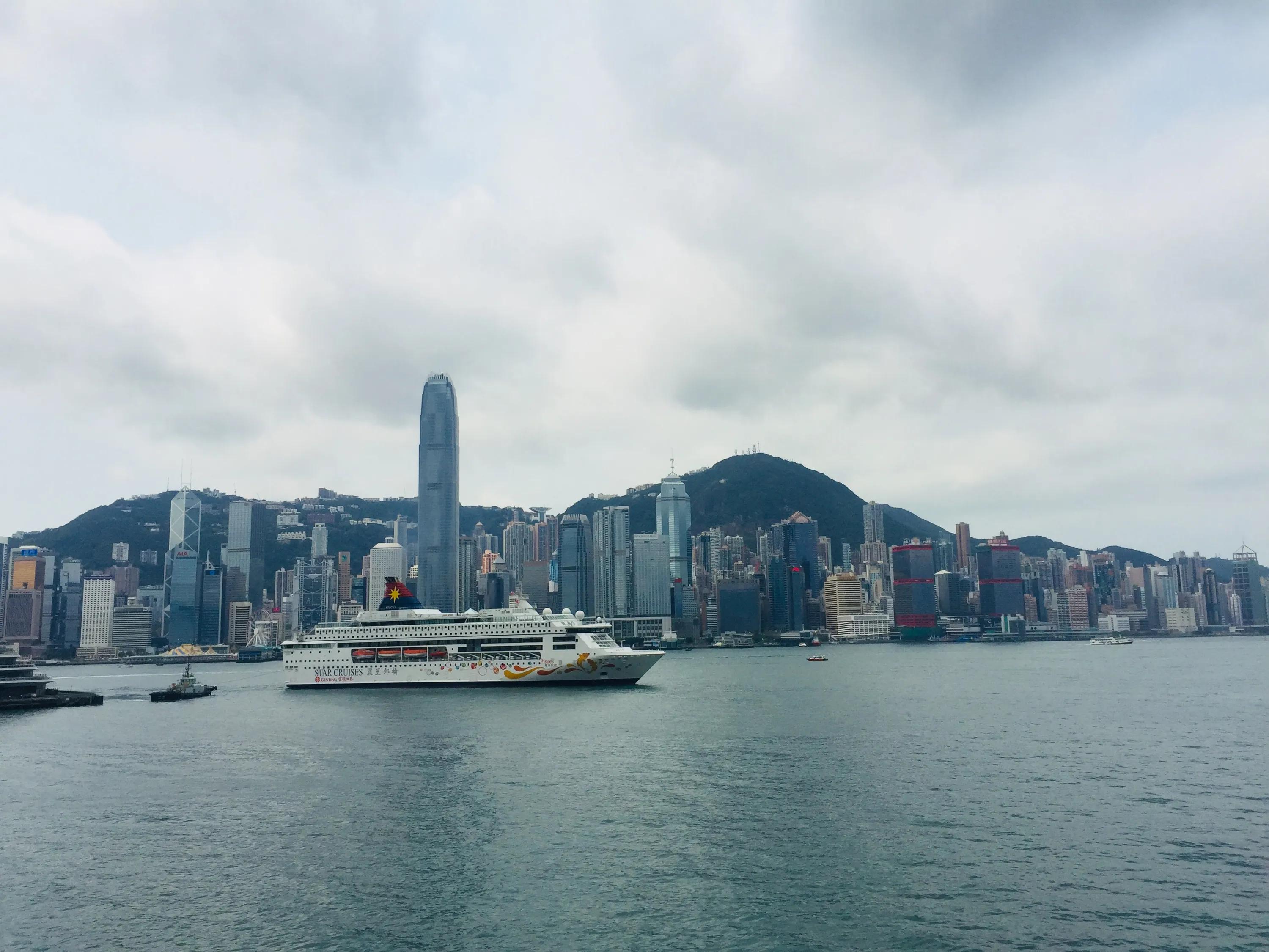 漫步香港街头完整版,漫步香港海港城