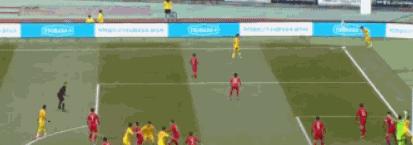 2-0！国足踢中国香港也难占优：全场仅8次射门场面菜鸡互啄