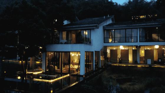 一家四口倾家荡产在山里造房隐居：3年零收入，坚持不通车