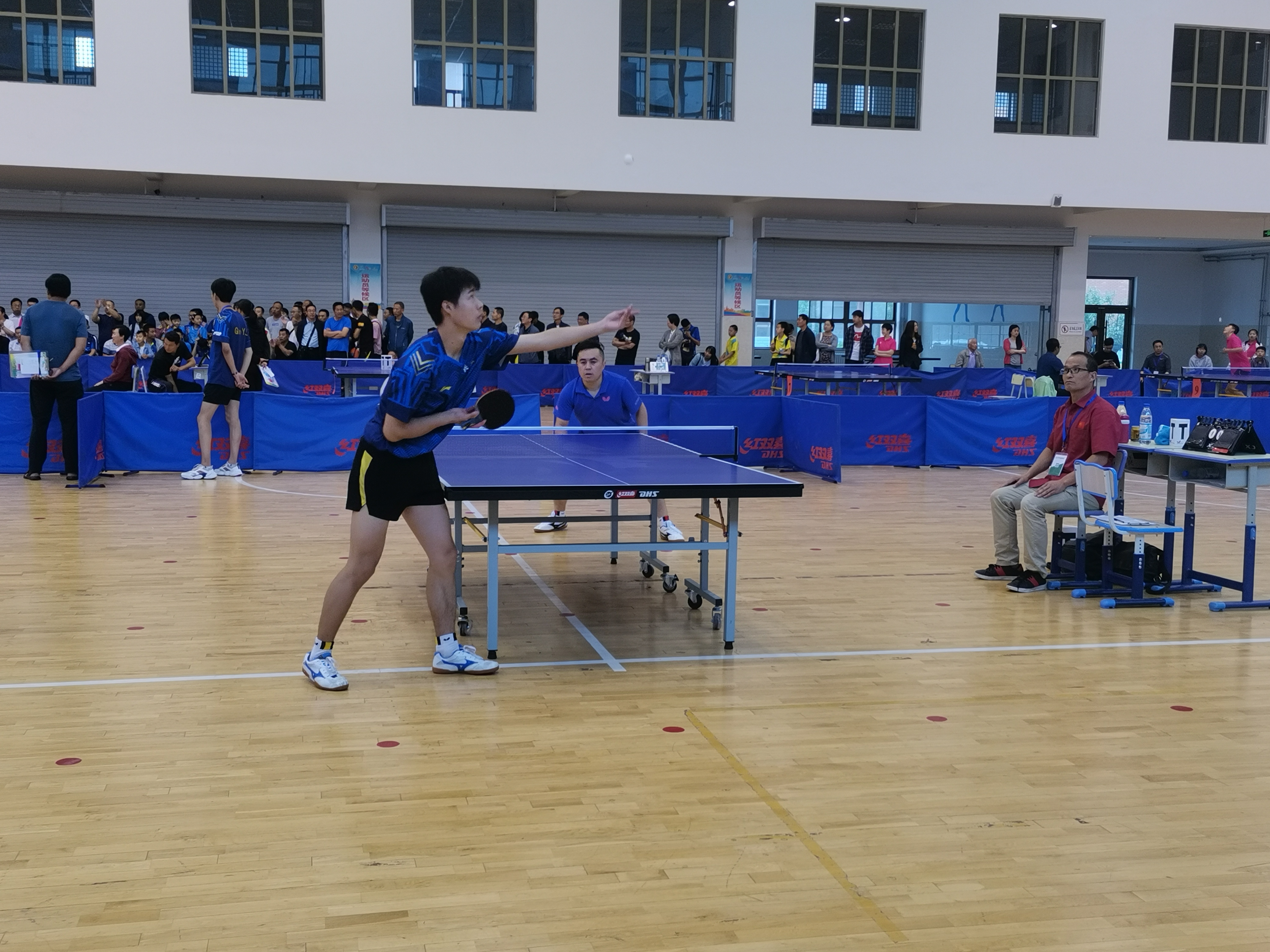 平凉市崆峒区第三届乒乓球比赛,平凉市体育中心举办乒乓球公开赛