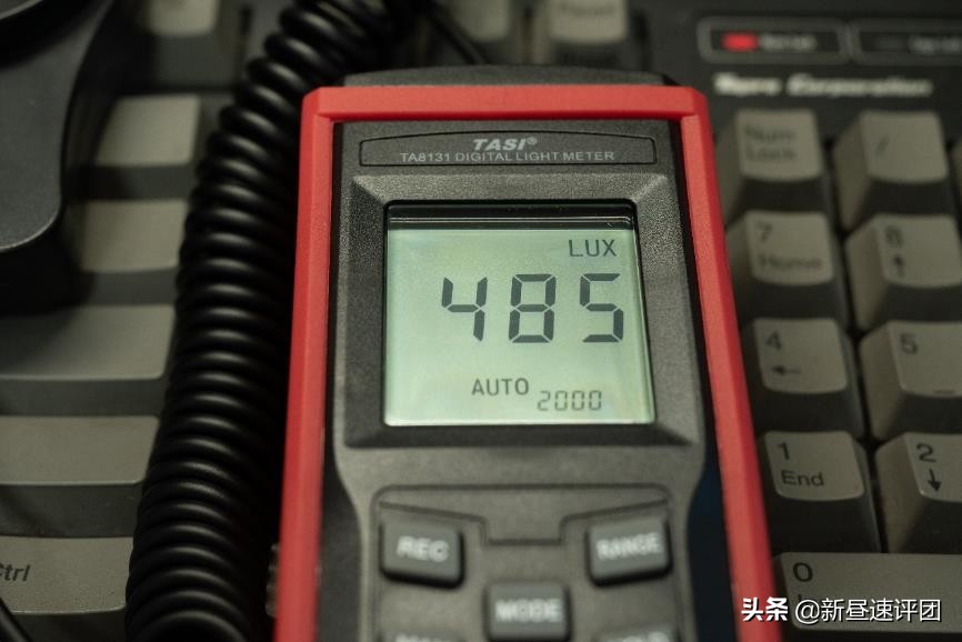 倍思沃可,倍思i沃克屏幕挂灯测评