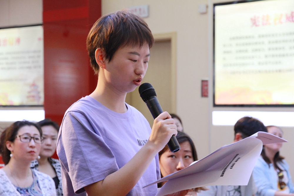 未成年保护一切为了孩子，离婚纠纷抚养权的是与非