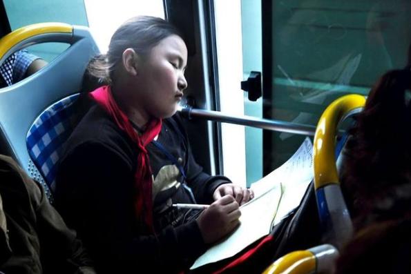 写作业太慢教一招搞定,写作业小妙招小技巧