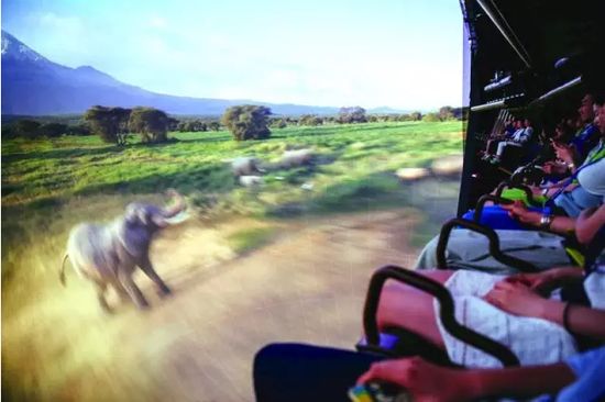 上海迪士尼酒店两天一夜攻略,上海迪士尼旅游攻略小礼品