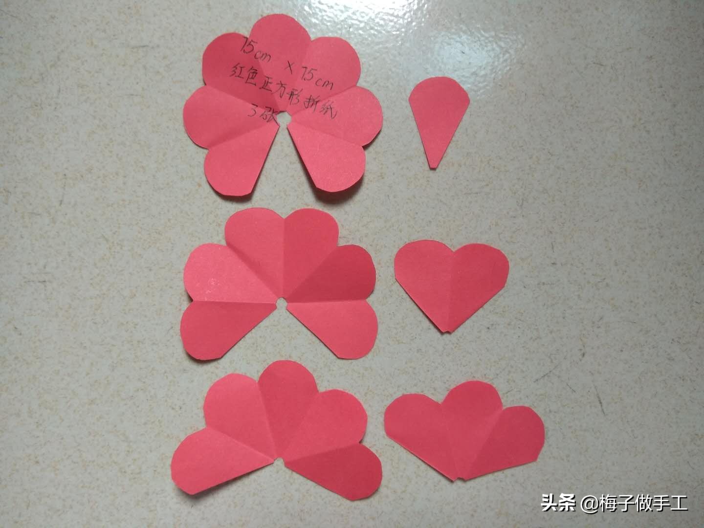 520送情侣玫瑰花折纸简单漂亮,情人节送玫瑰花手工折纸