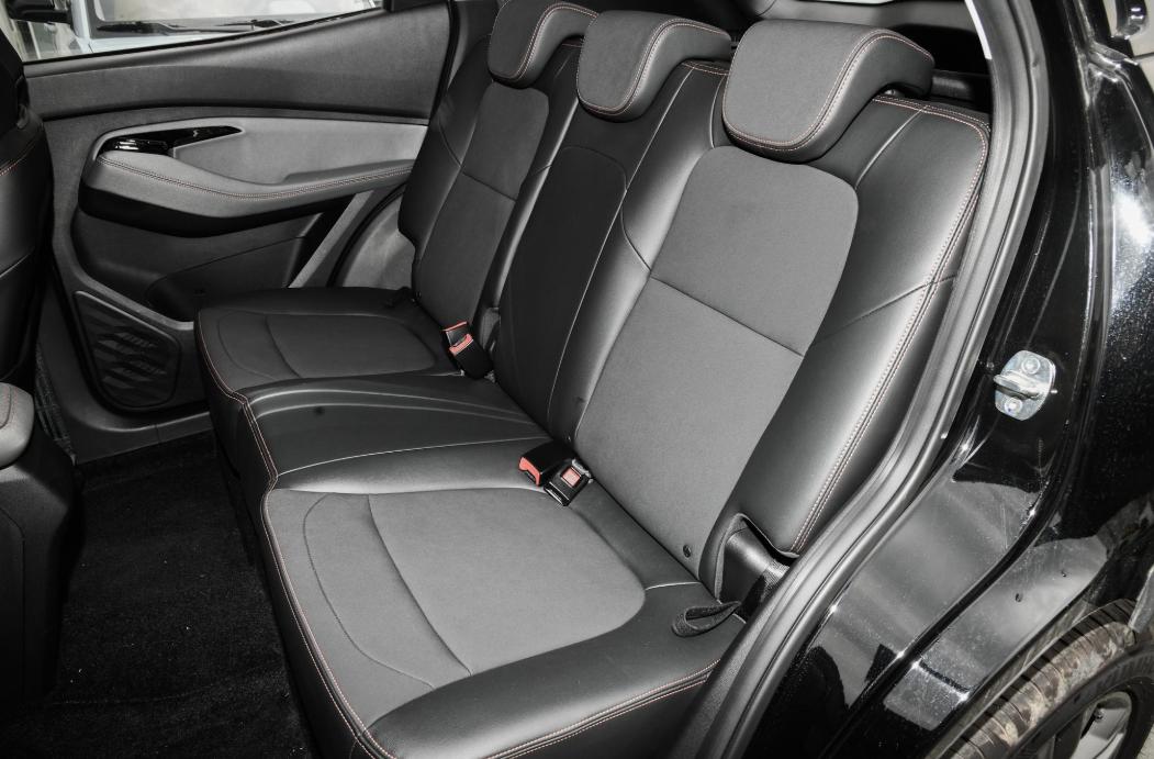 这几款suv空间大价格亲民实用耐开,15万预算性价比最高的suv该选哪款