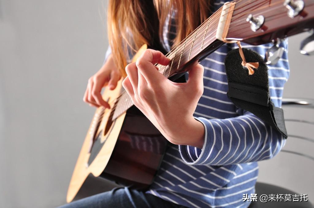 儿童适合多大的吉他,6岁儿童小吉他怎么选