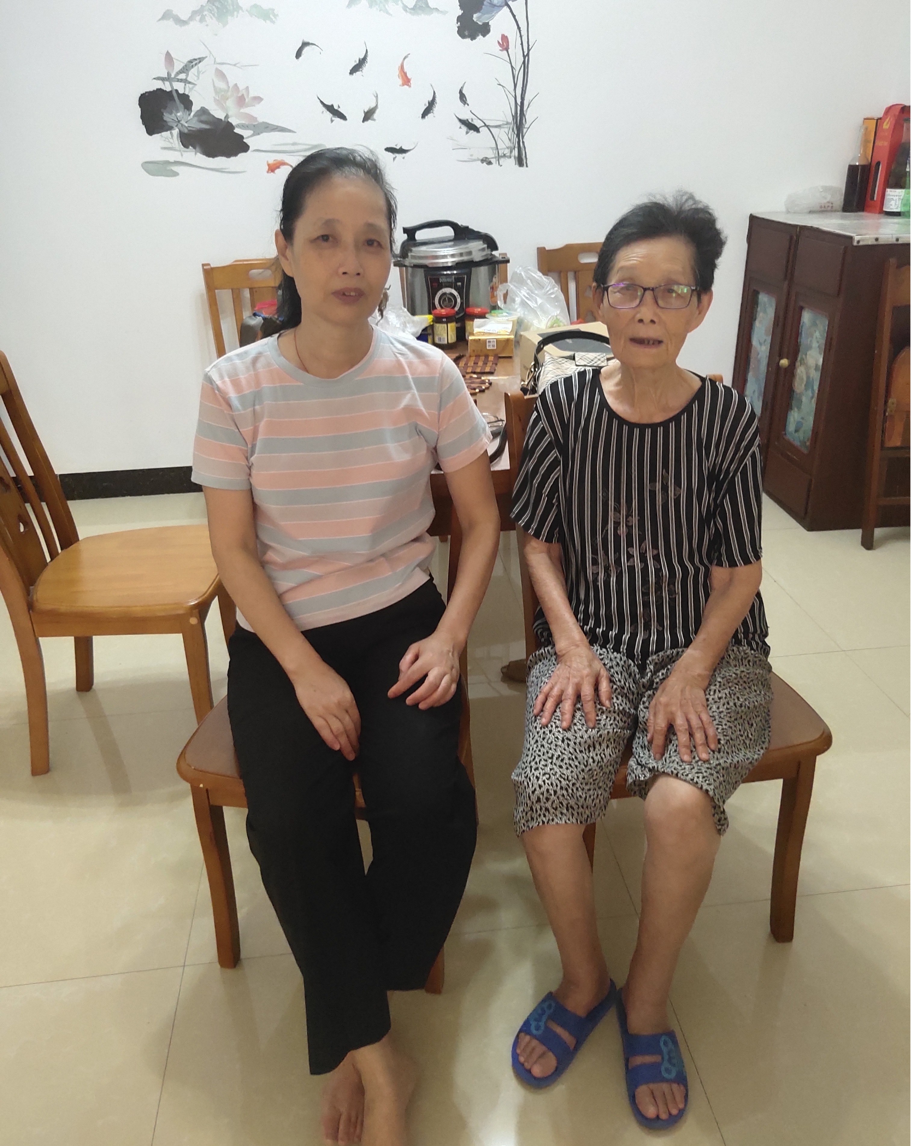 璐靛幙鍙嶅笣灏忓鍚屽鑱氫細,璐靛幙鍙嶅笣灏忓