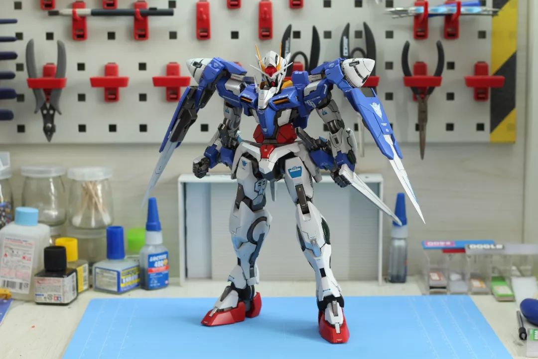 高达pg独角兽喷涂,pg高达能天使喷涂