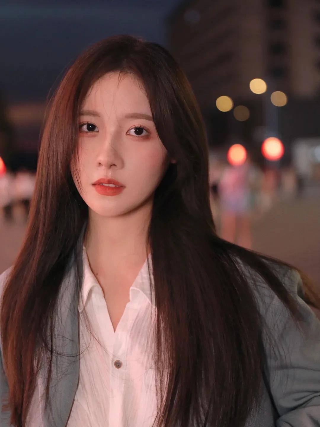 女人变美靠发型,变美烫发型