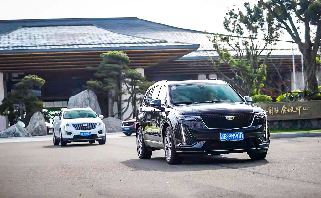 凯迪拉克大型suv车型试驾,244公里