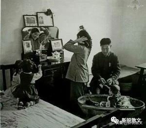 妈妈与婆婆到底有什么区别,妈妈和婆婆的区别就是不一样