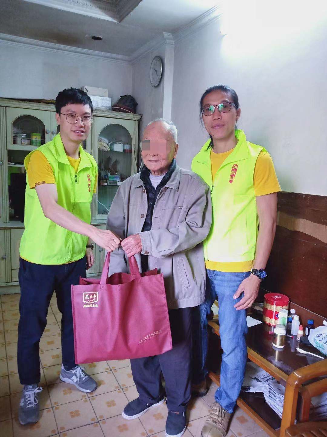 社区迎新春送温暖慰问活动,社区新春慰问送温暖活动