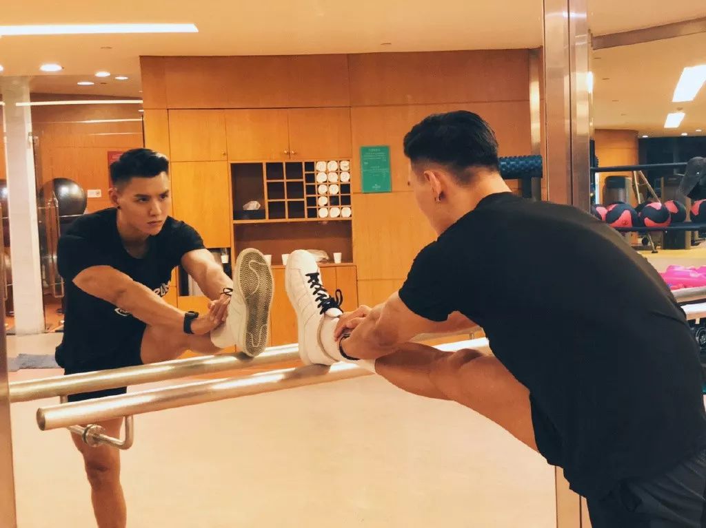 云南大学最严体育校规,体育挂科了不能补考怎么办