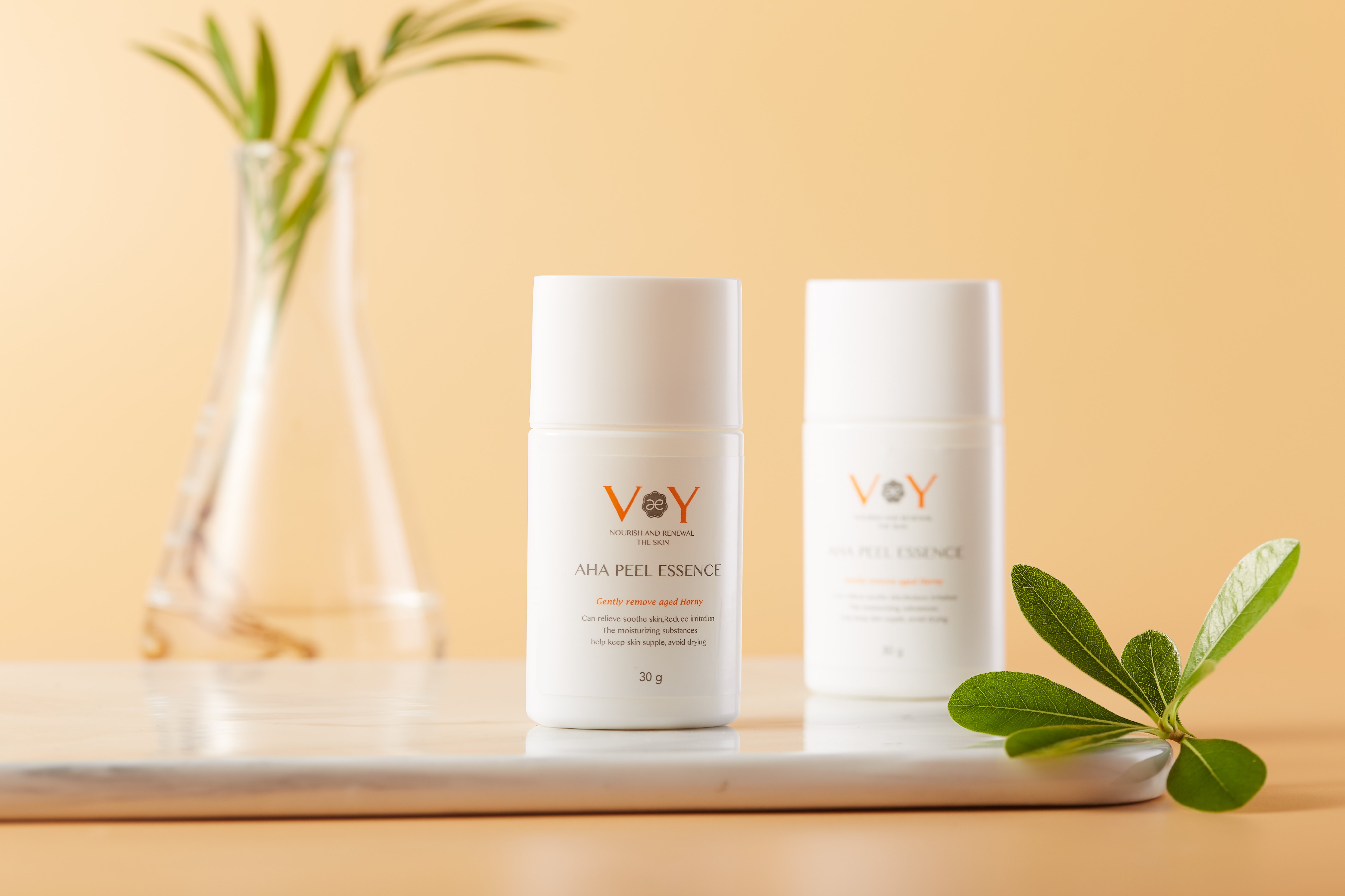 蜂胶果酸焕肤净痘精华液,全家一起用的护肤品