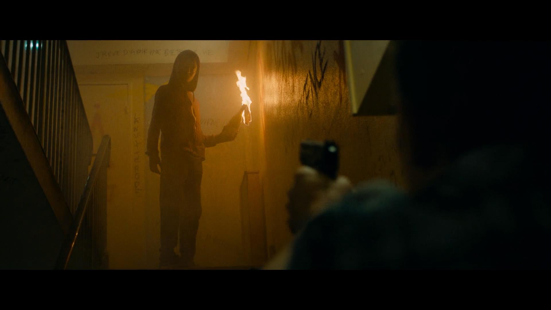 《悲惨的世界》（2019）：多线叙事下的当代法国悲歌