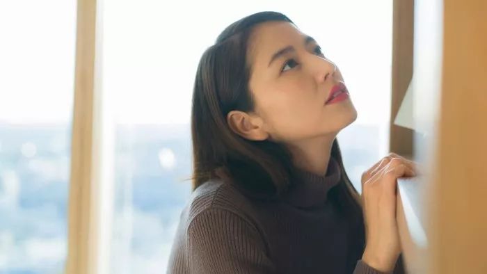 圆脸短发发型女2021流行发型日系,适合脸大圆脸的发型只剪不烫