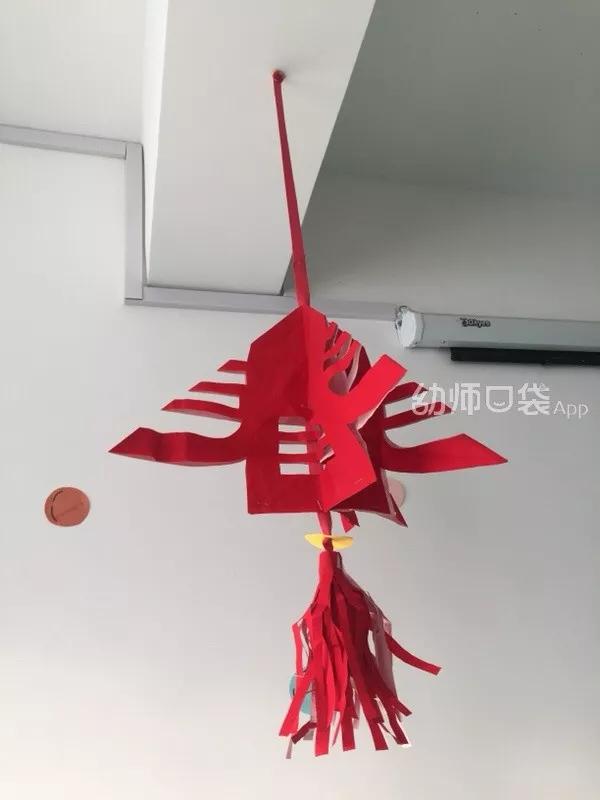 幼儿园元旦新年吊饰环创简单好看,幼儿园元旦墙面挂饰环创