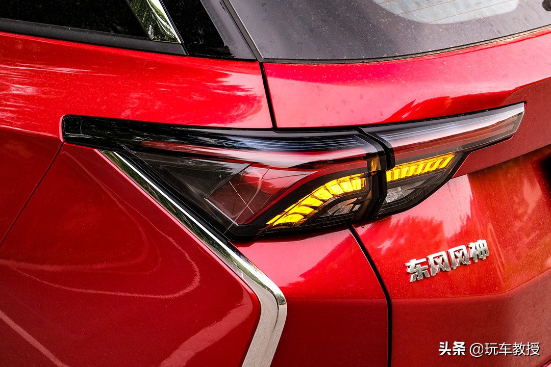 10万左右个性suv,10万左右的法系车suv