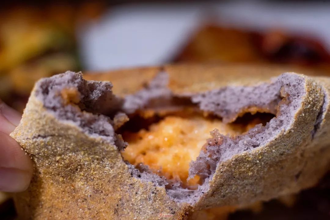 这是一家神奇Pizza小店，居然默默霸占着海口点评西餐榜TOP1