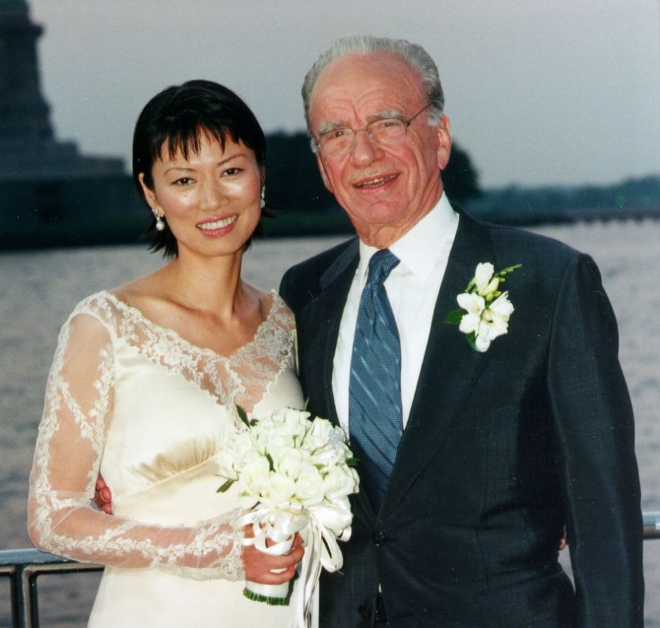 巩俐为什么嫁70多岁老头,巩俐为何嫁70多岁的法国老头