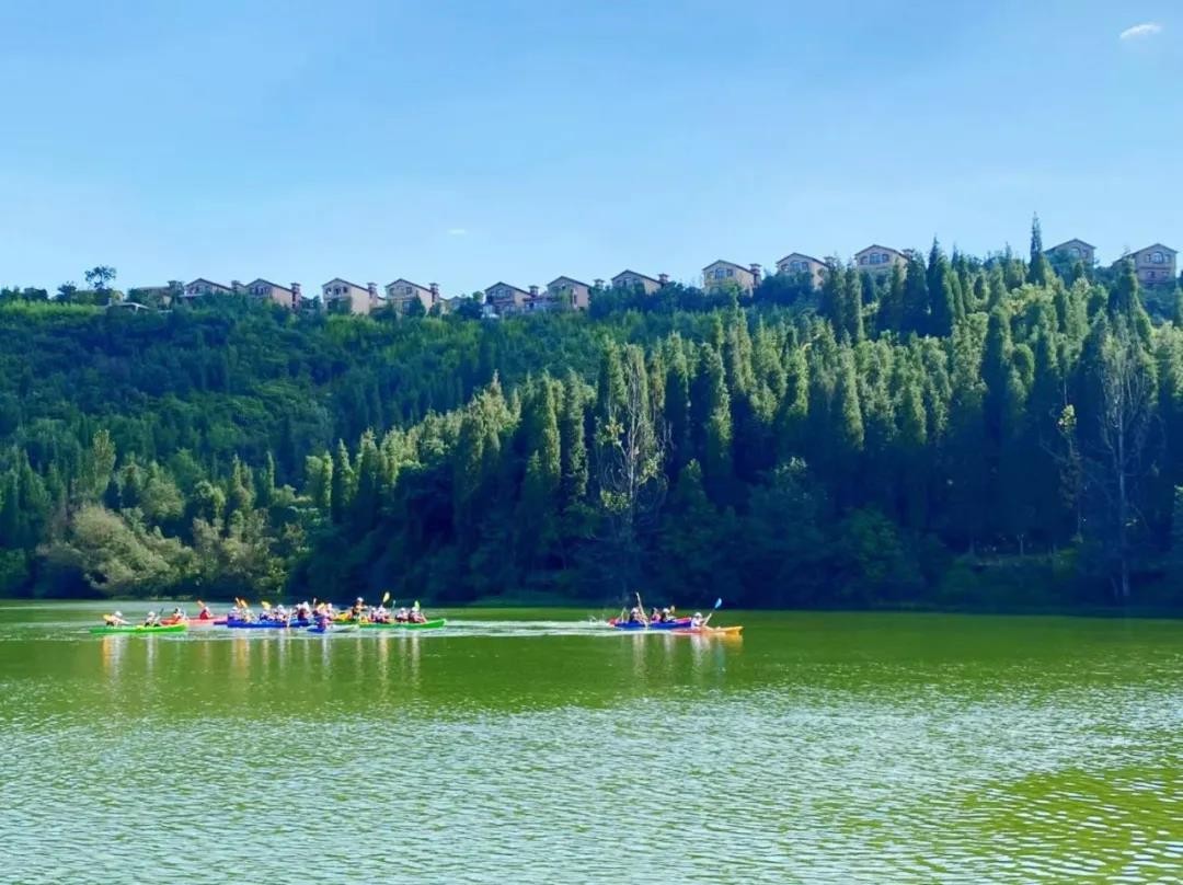 唐顿庄园日常生活,唐顿庄园奢侈生活